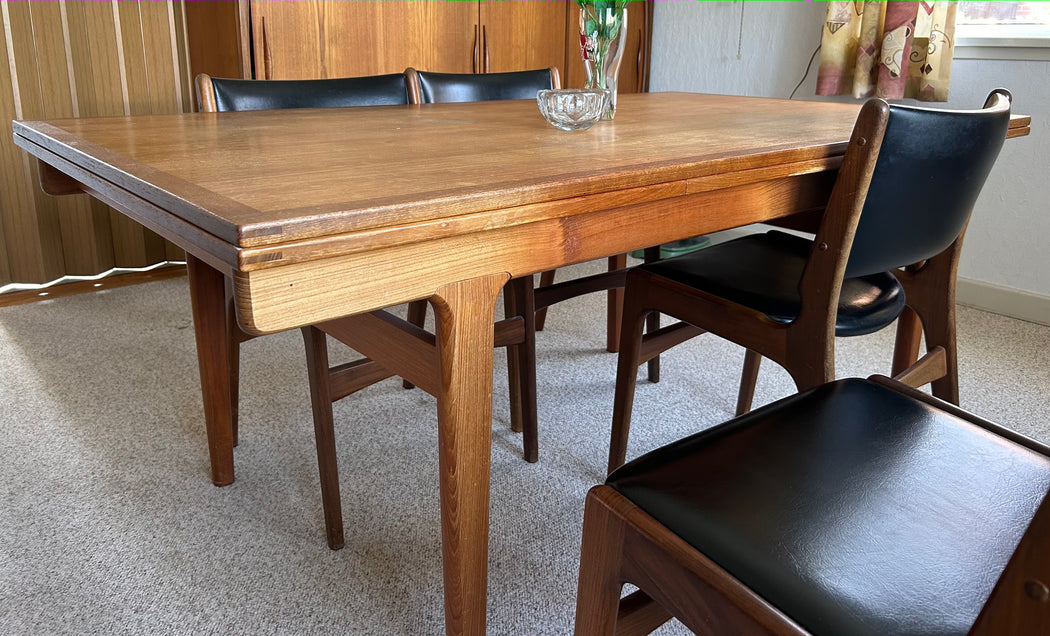 Henry Kjærnulf Teak Extension Dining Table