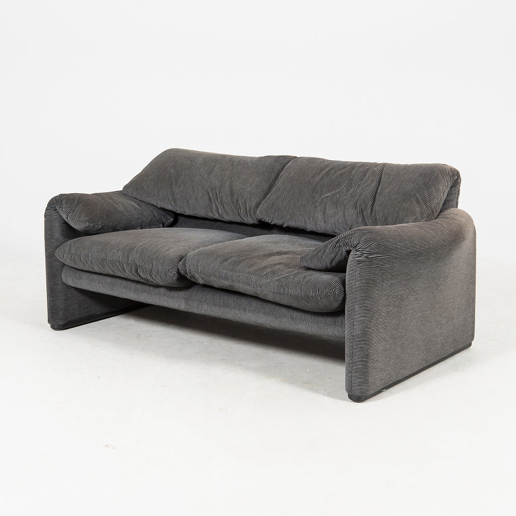 Vico Magistretti 'Maralunga' Sofa