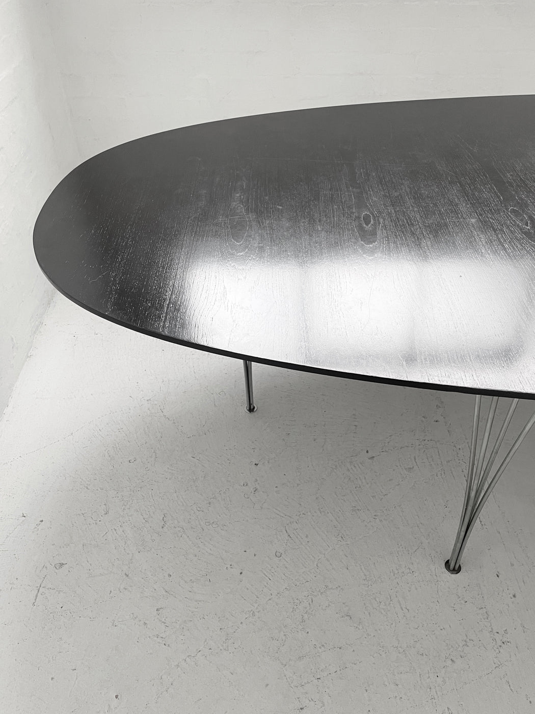 Rare Monumental 'Superellipse' Table