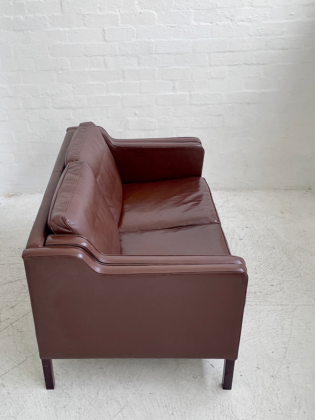 Stouby 'Eva' Leather Sofa