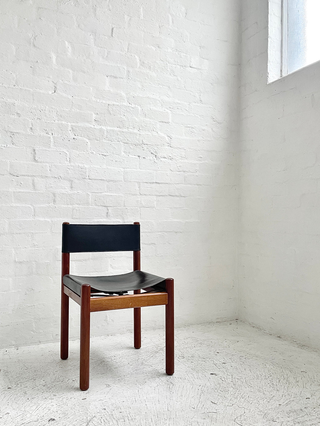Mary Featherston 'Hob' Chair