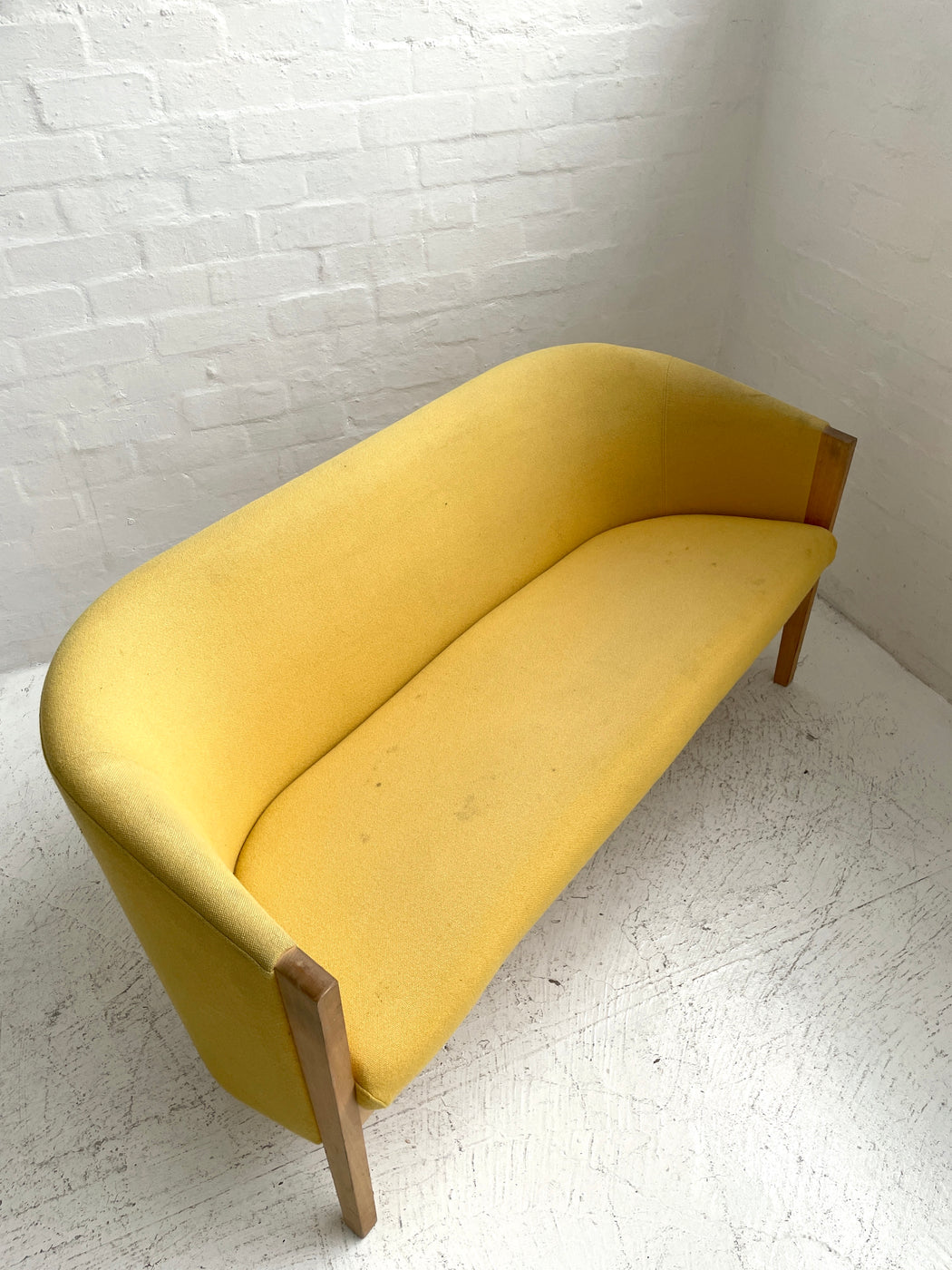 Okamura & Marquardsen ‘GE291’ Settee
