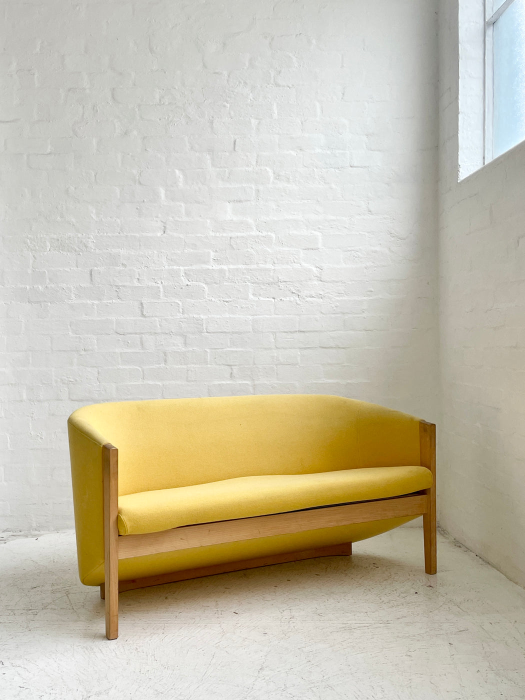 Okamura & Marquardsen ‘GE291’ Settee