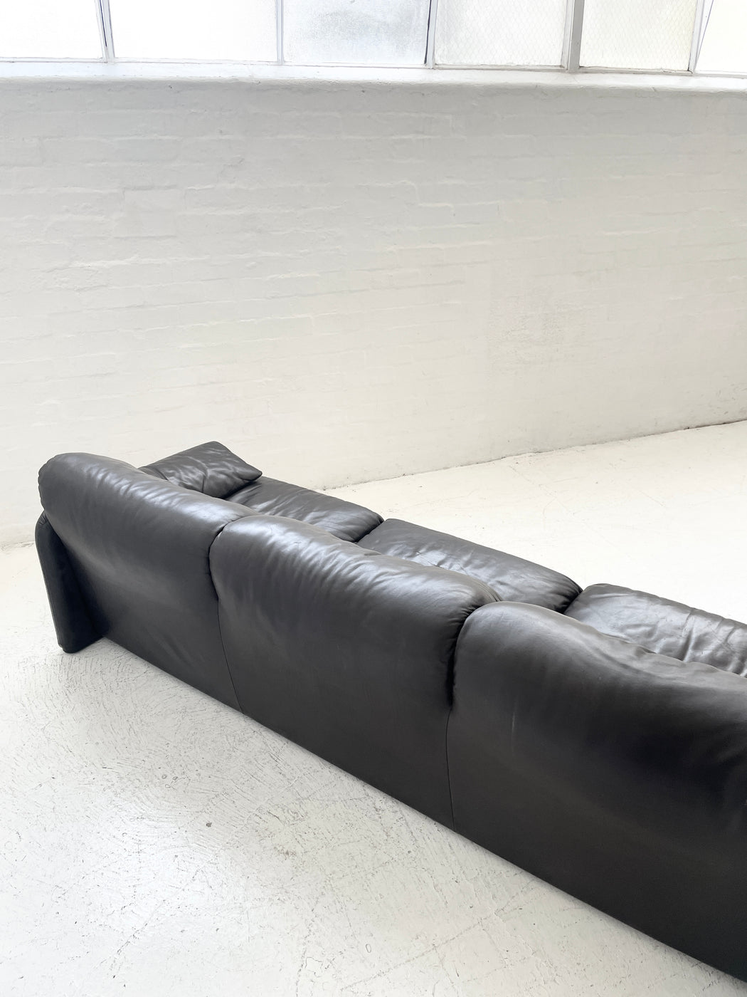 Vico Magistretti 'Maralunga' Sofa