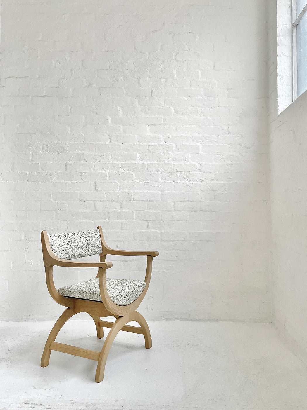 Henry Kjærnulf ‘Curule’ Chair