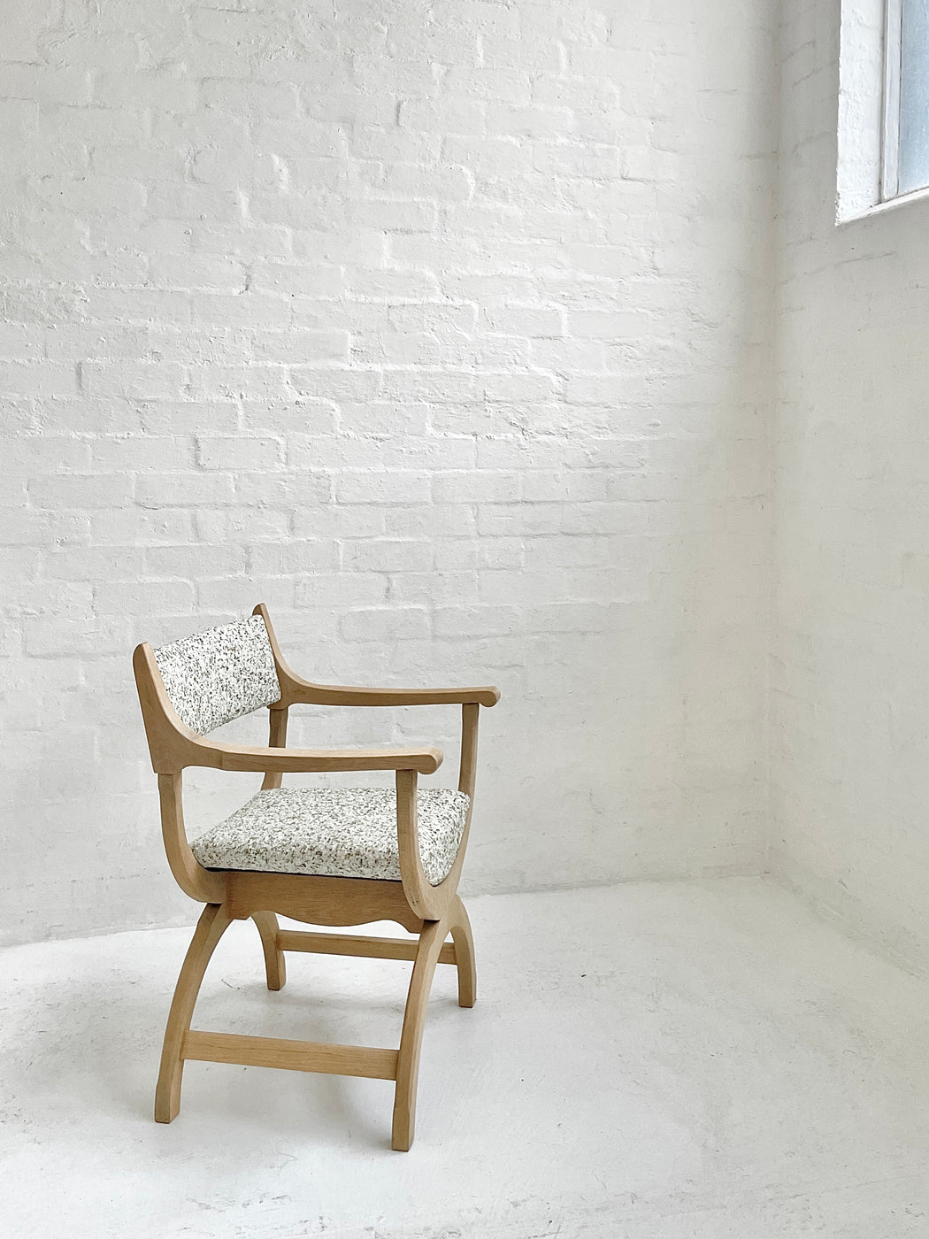 Henry Kjærnulf ‘Curule’ Chair