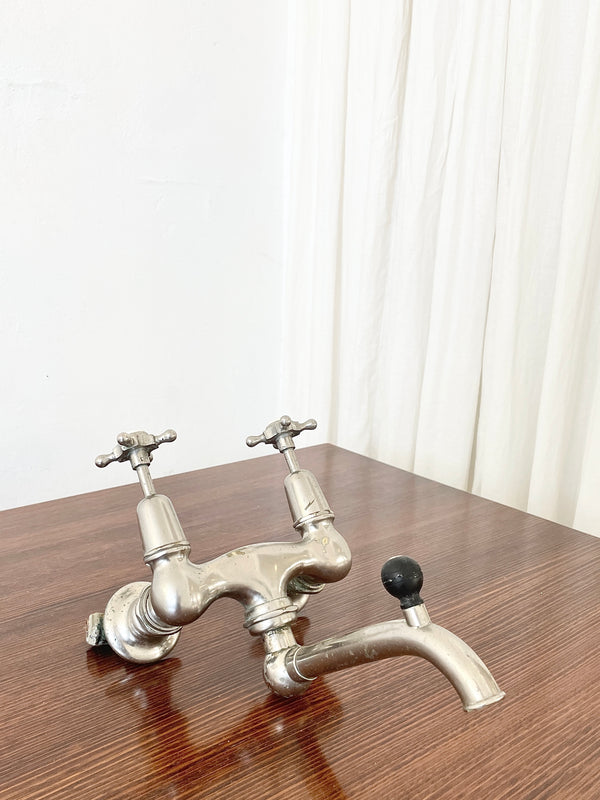 Antique Shanks Mixer Bath Tap