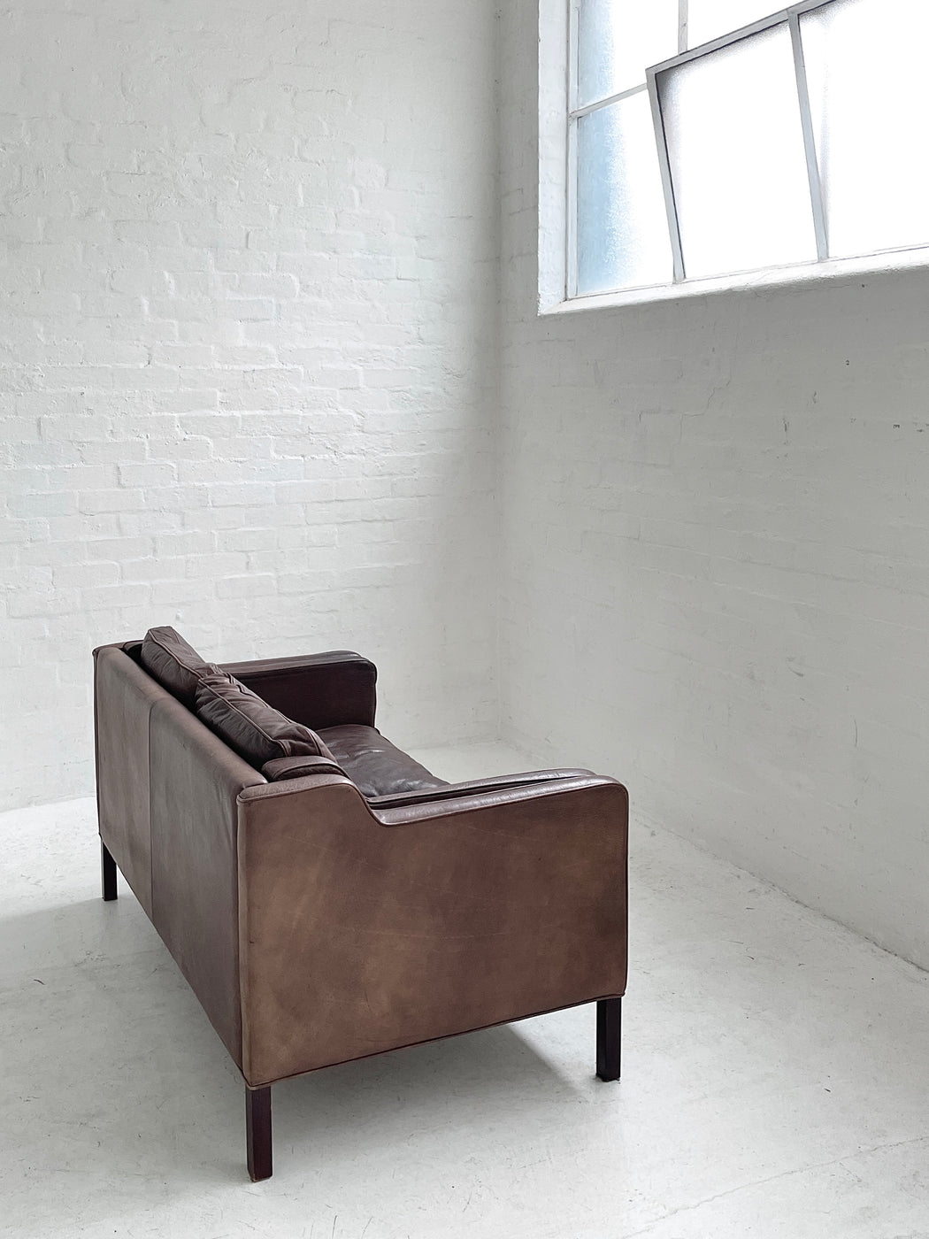 Stouby 'Eva' Leather Sofa