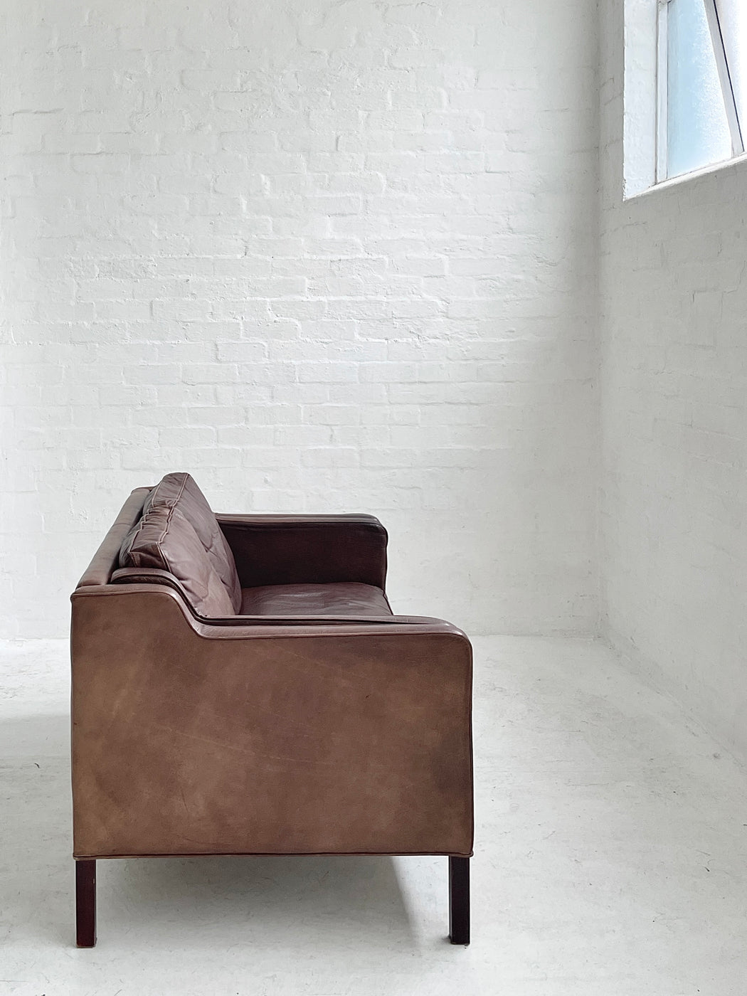 Stouby 'Eva' Leather Sofa