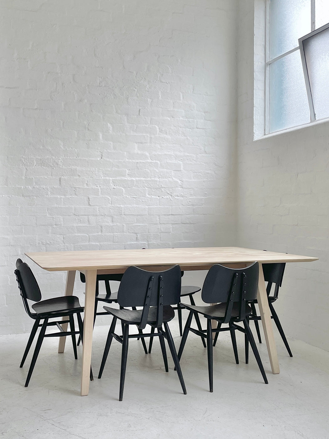 Henrik Pedersen 'Gate' Table