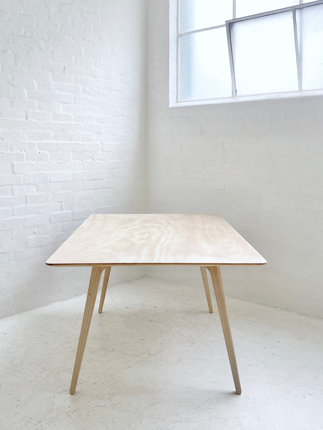 Henrik Pedersen 'Gate' Table