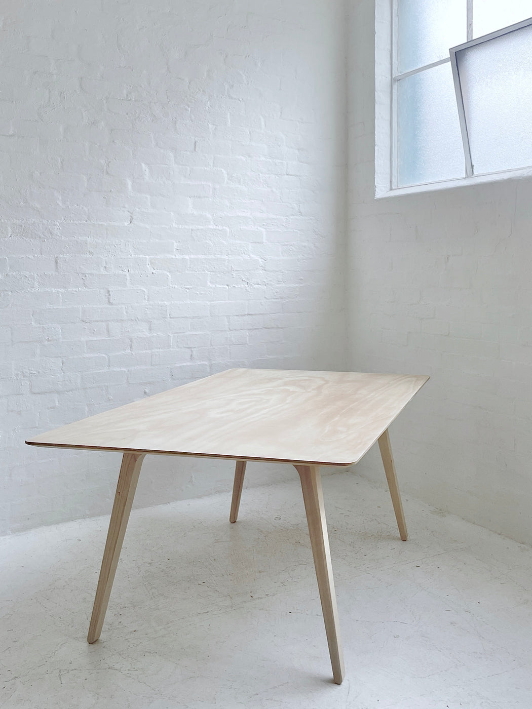 Henrik Pedersen 'Gate' Table