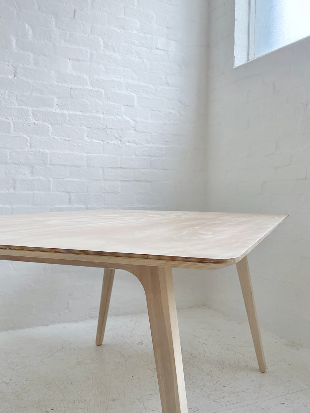 Henrik Pedersen 'Gate' Table
