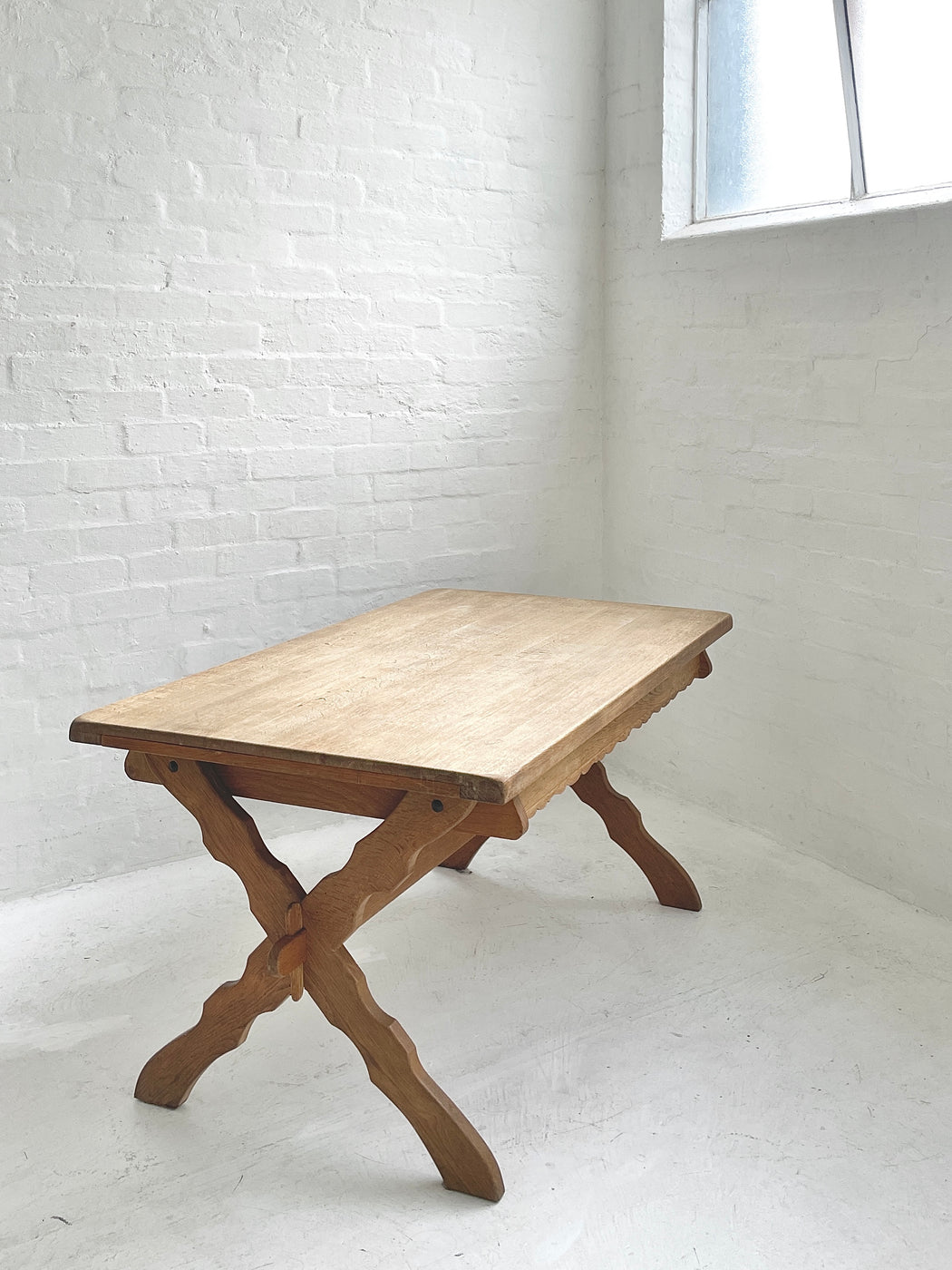 Henning Kjærnulf Oak 'Folk' Table