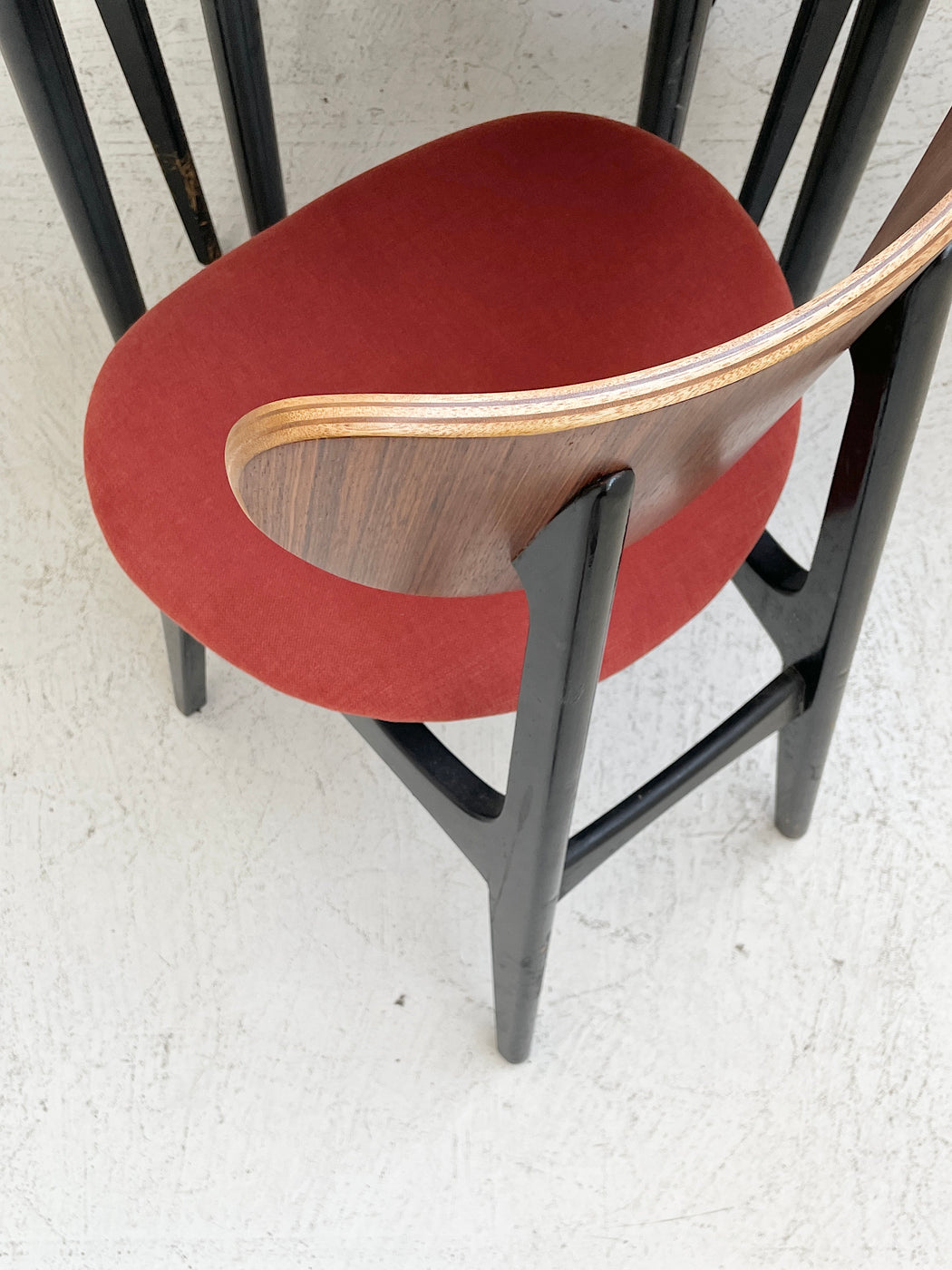 G-Plan 'Librenza' Dining Suite