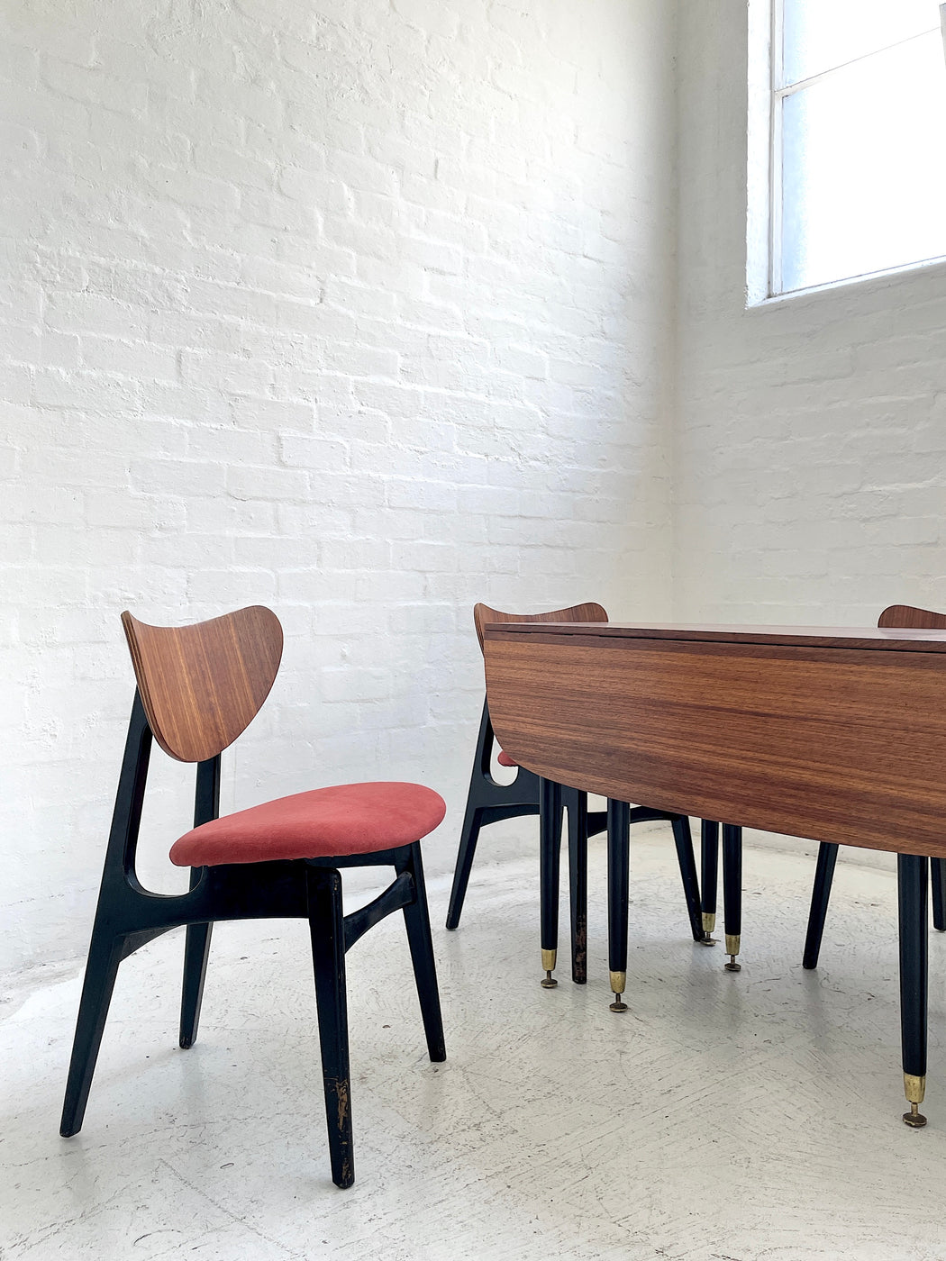 G-Plan 'Librenza' Dining Suite