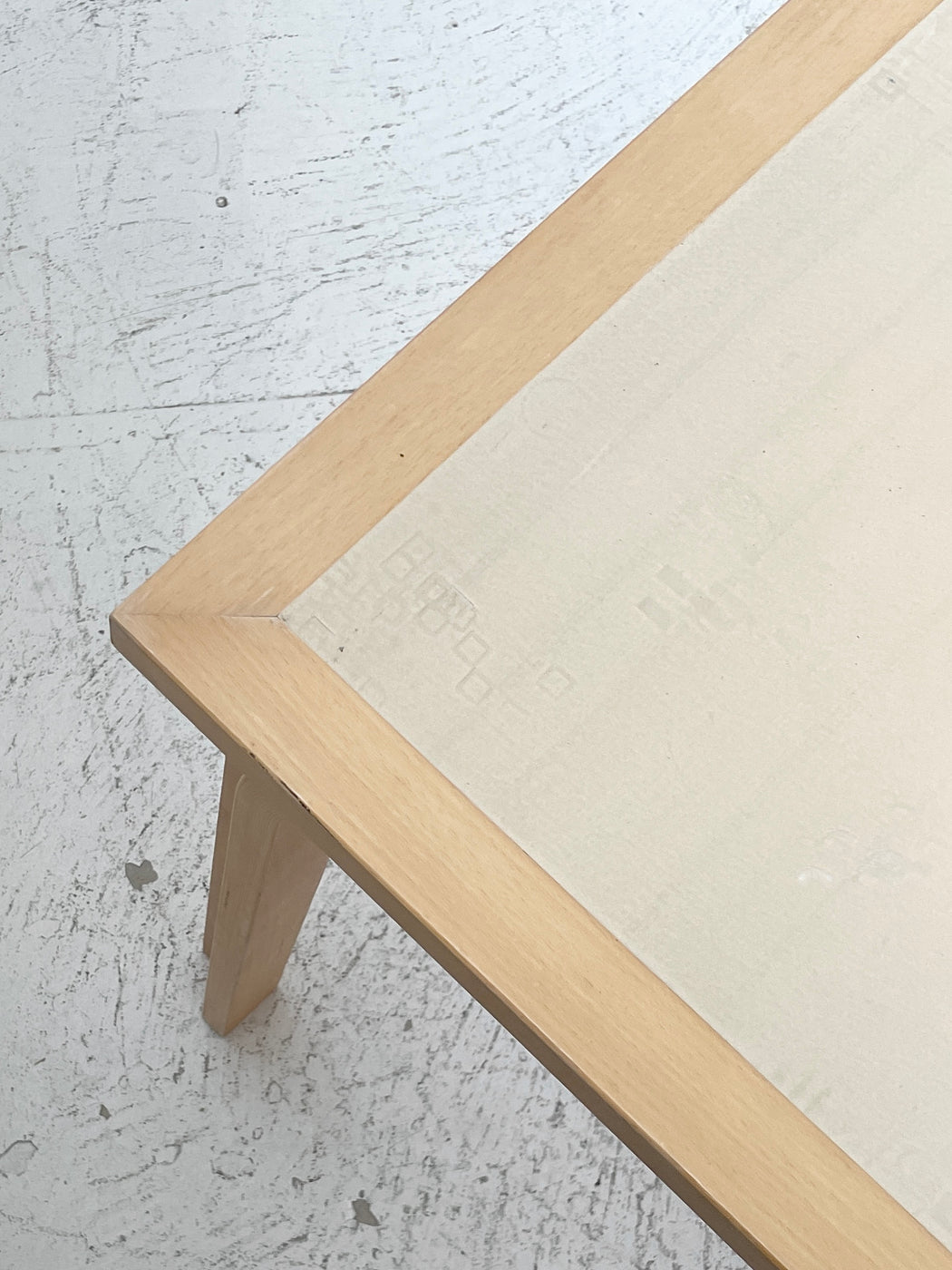 Large Thygesen & Sørensen Table