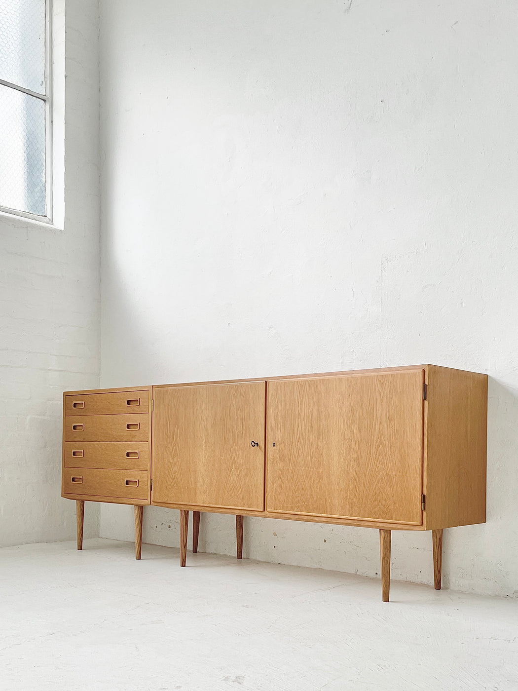 Carlo Jensen Oak Unit