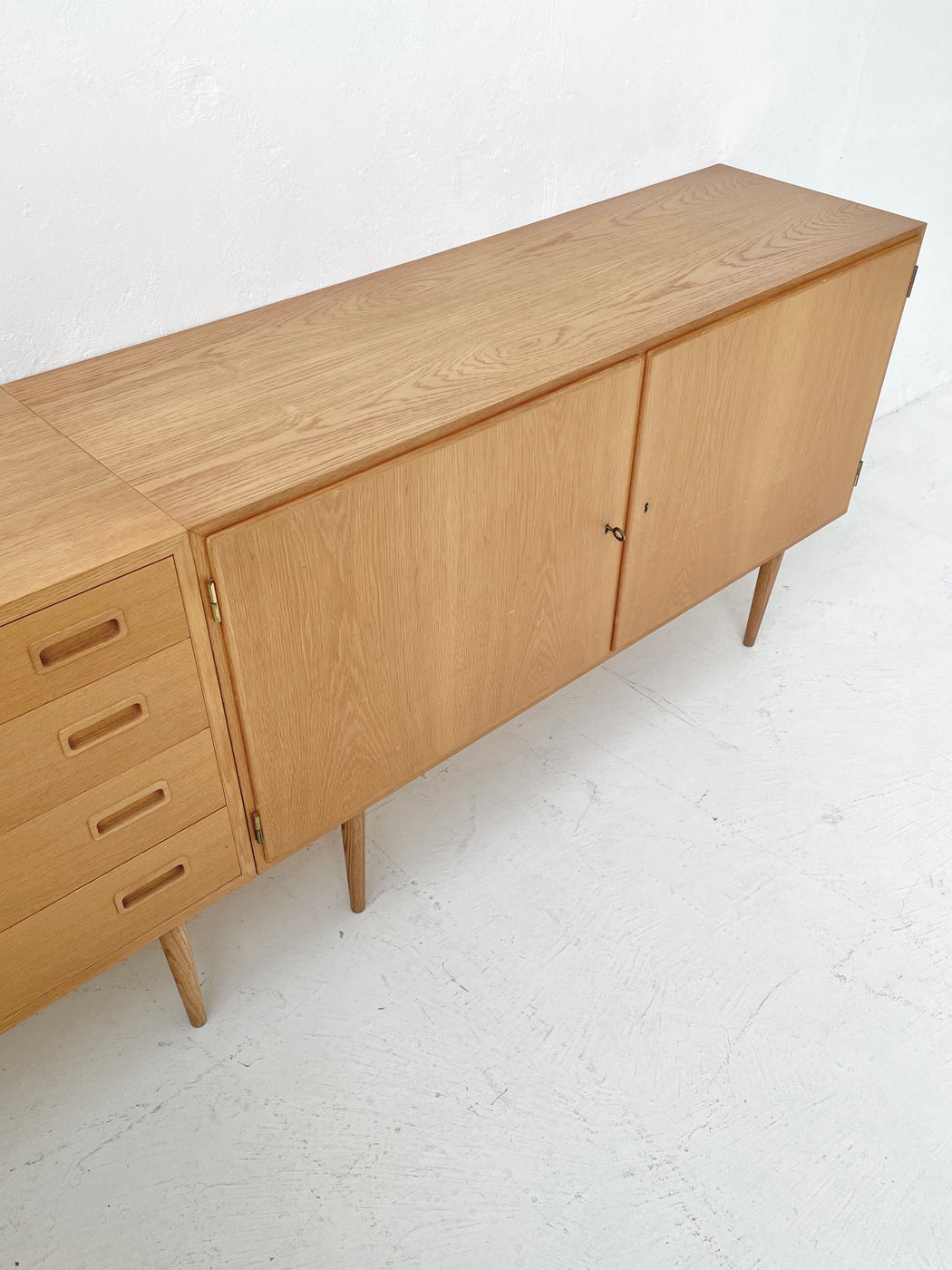 Carlo Jensen Oak Unit