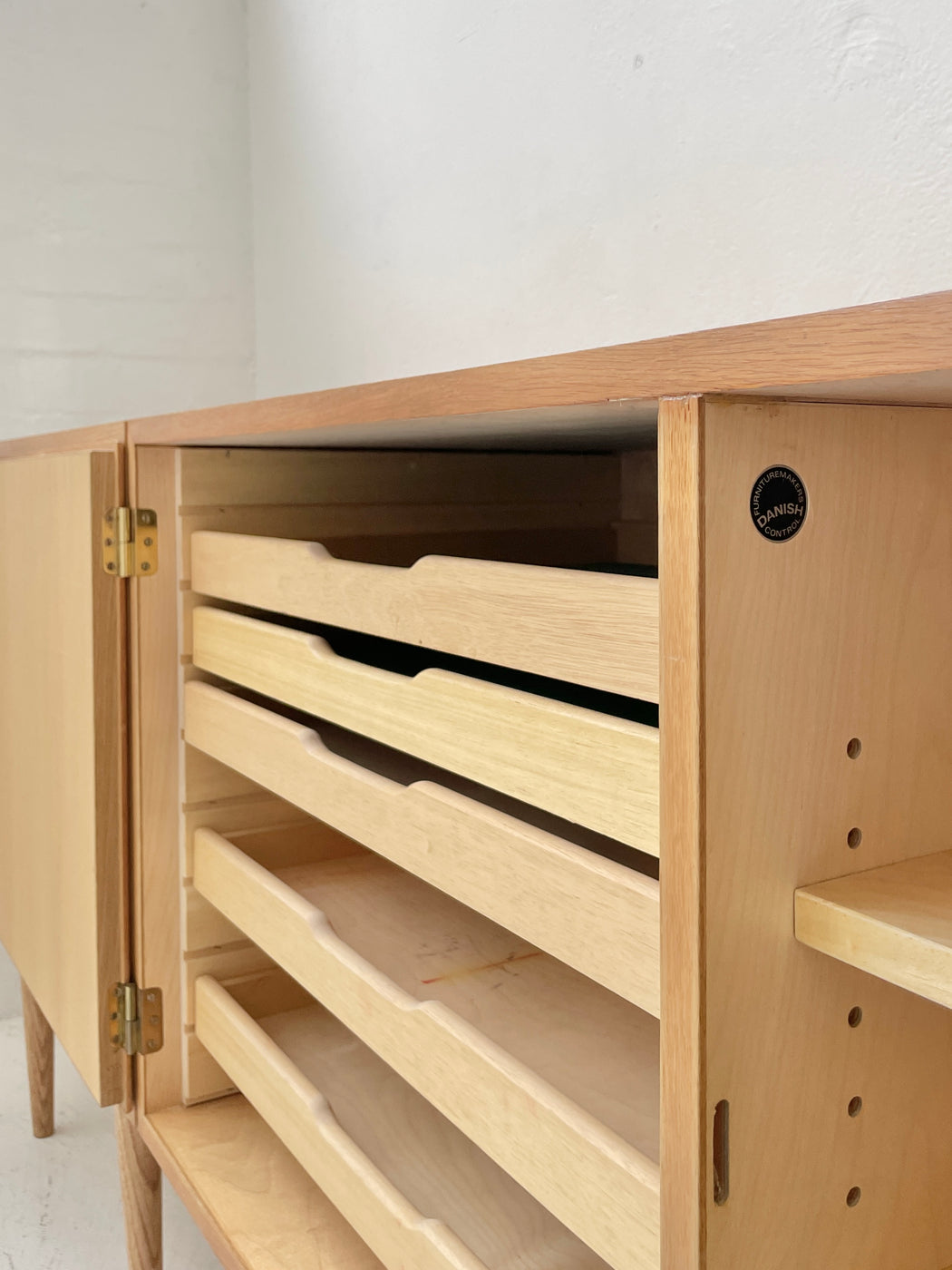 Carlo Jensen Oak Unit