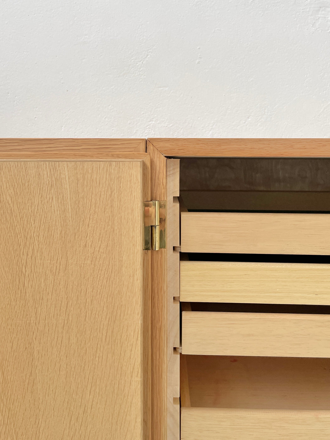 Carlo Jensen Oak Unit