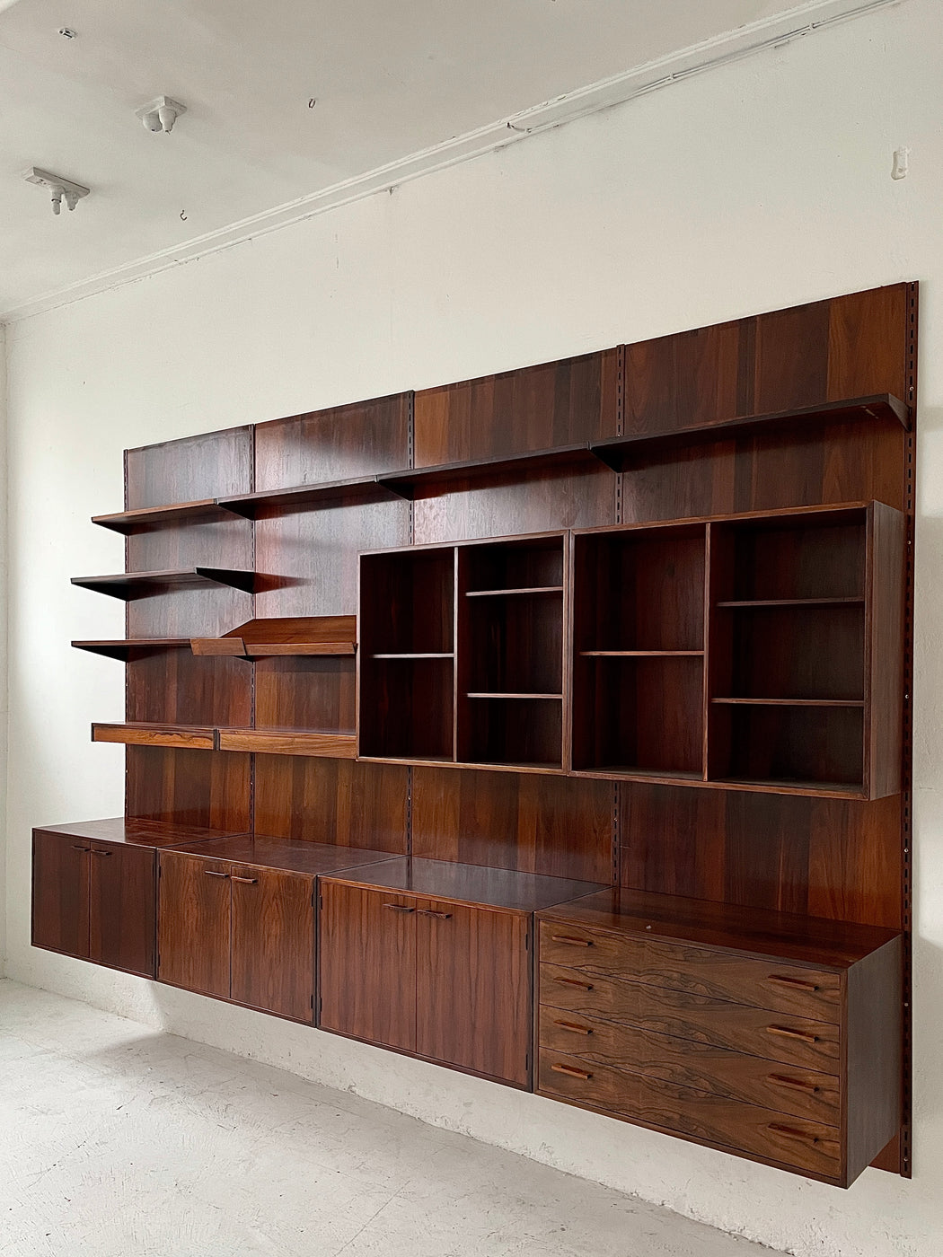 Kai Kristiansen Rosewood Wall System