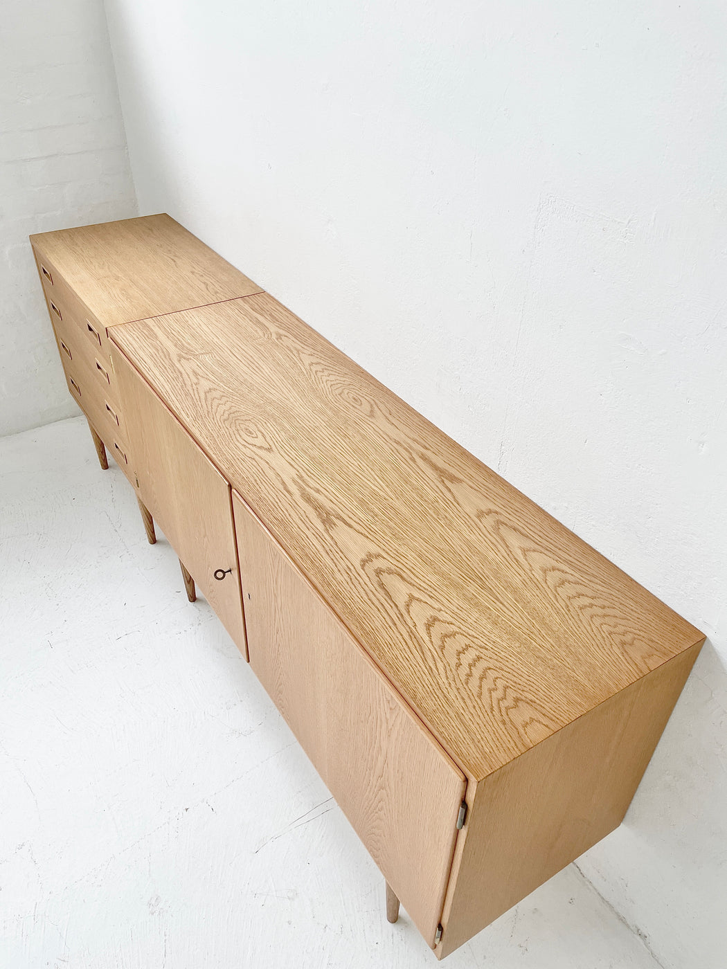 Carlo Jensen Oak Unit
