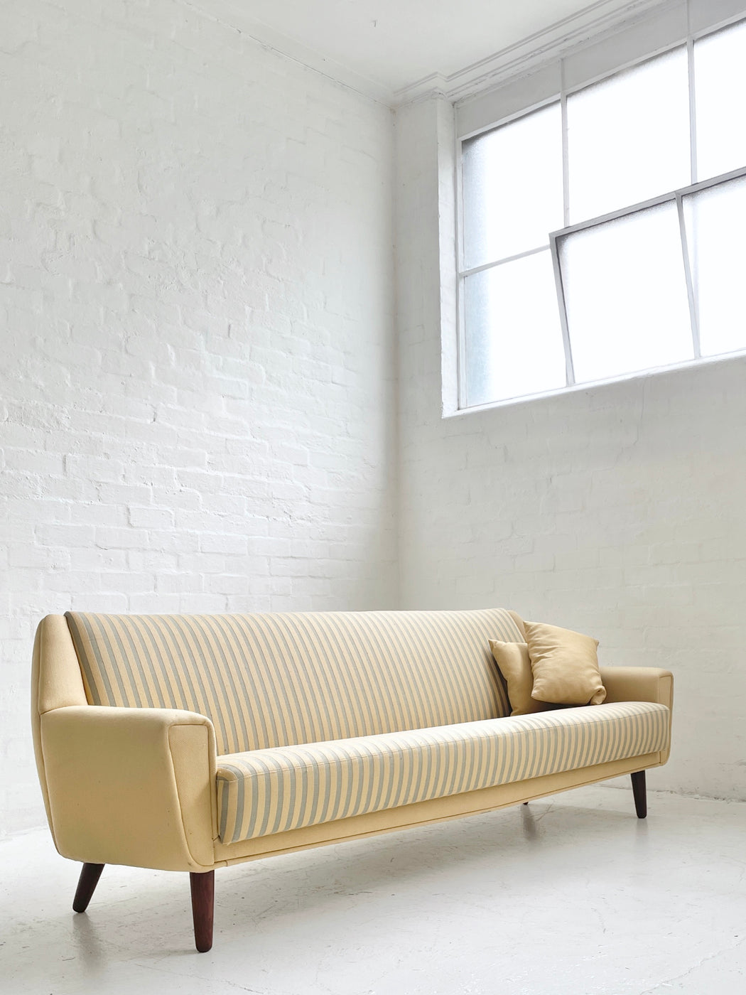Kurt Østervig 'Model 61' Sofa