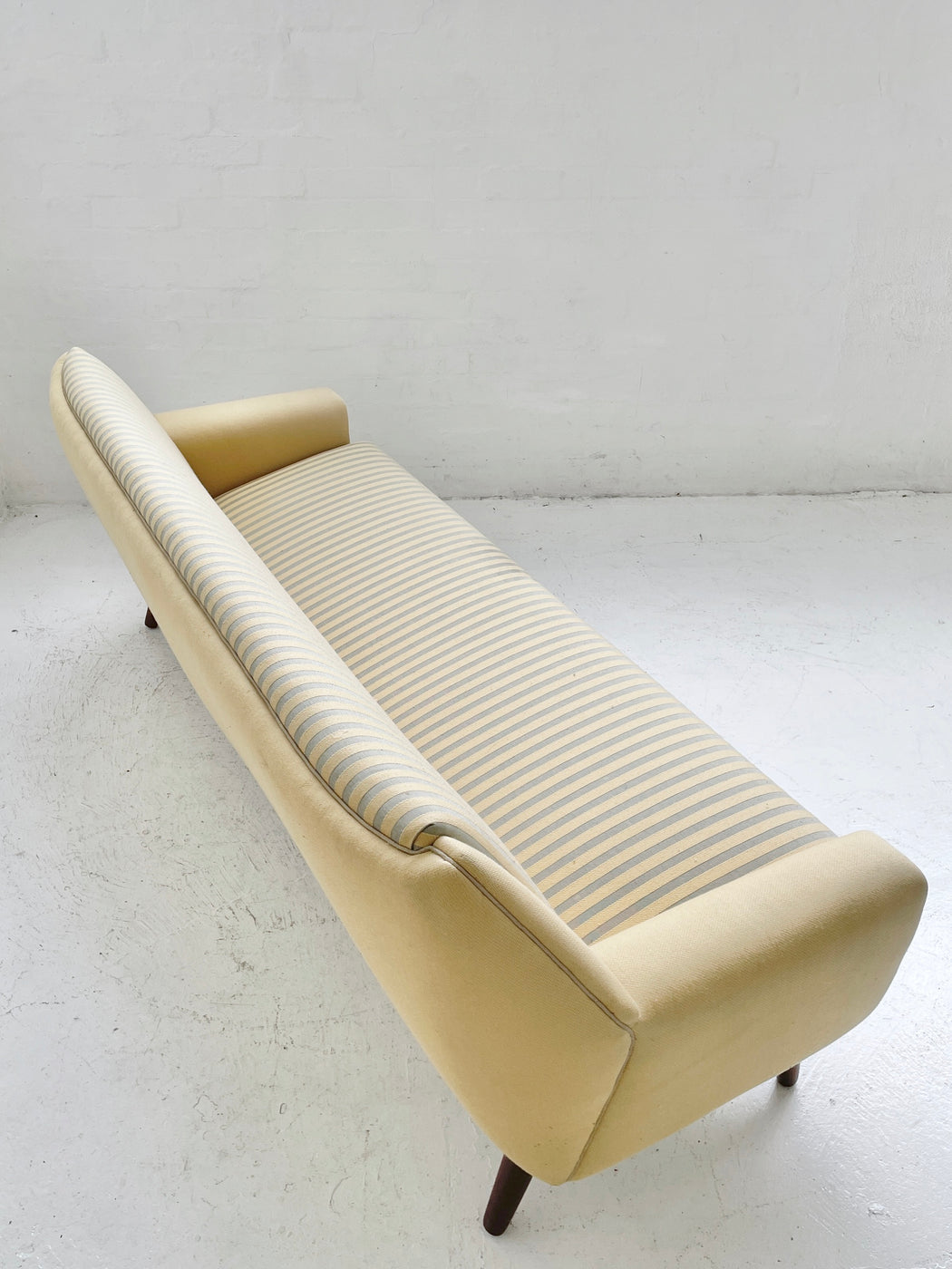 Kurt Østervig 'Model 61' Sofa