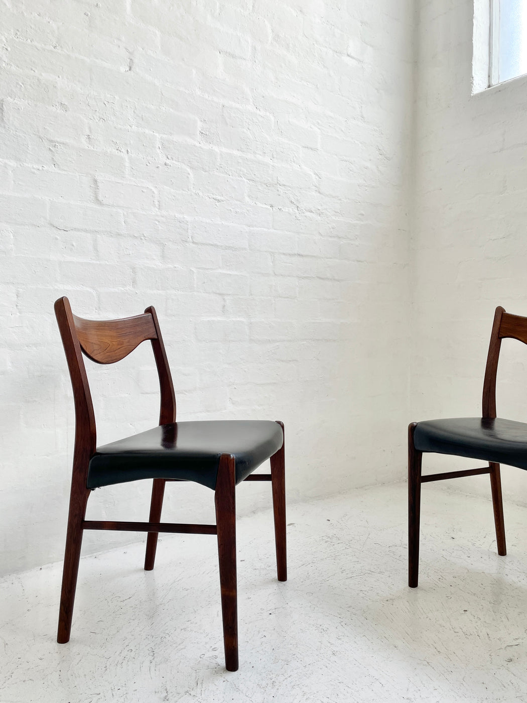 Set of four Arne Wahl Iversen Model 'GS61' Rosewood Chair