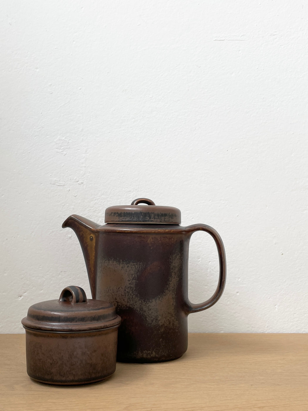 Arabia ‘Ruska’ Coffee Pot & Sugar Bowl