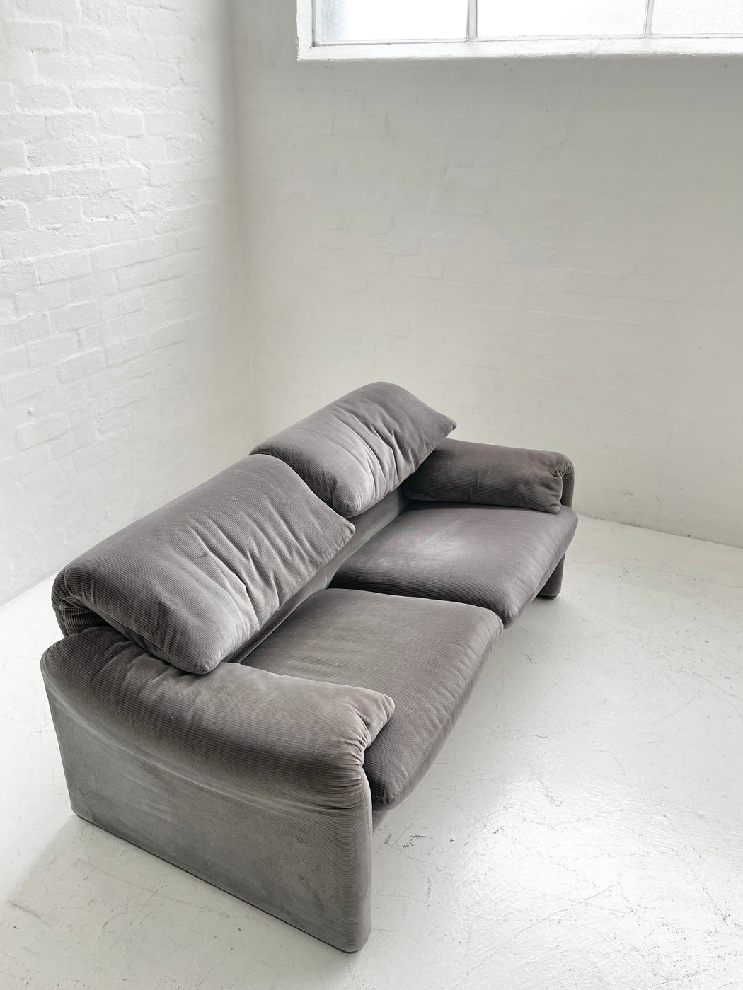 Vico Magistretti 'Maralunga' Sofa