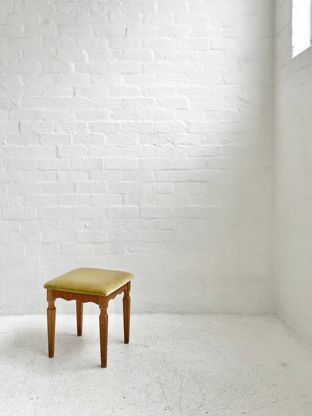 Henning Kjærnulf Oak Stool
