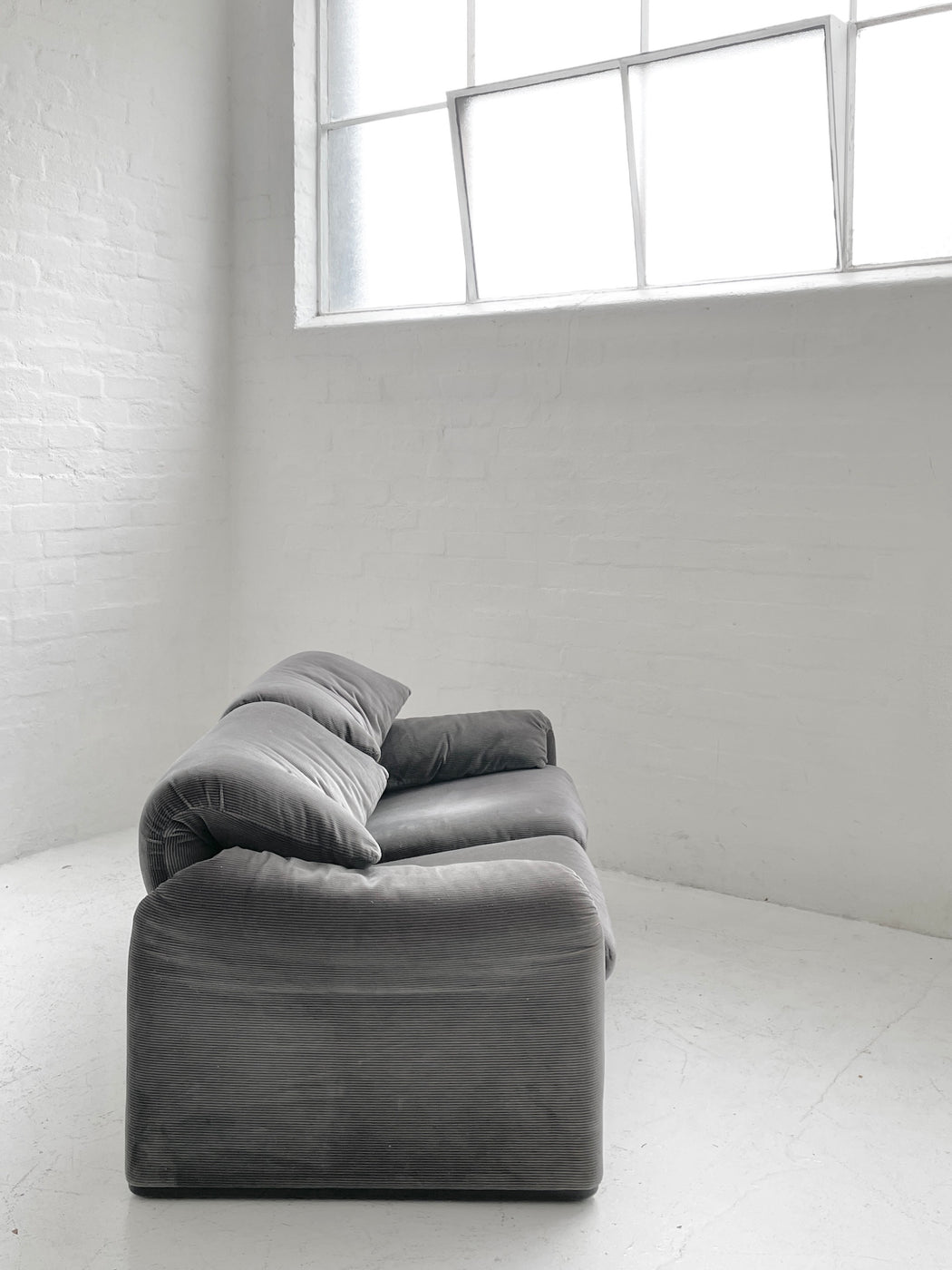 Vico Magistretti 'Maralunga' Sofa