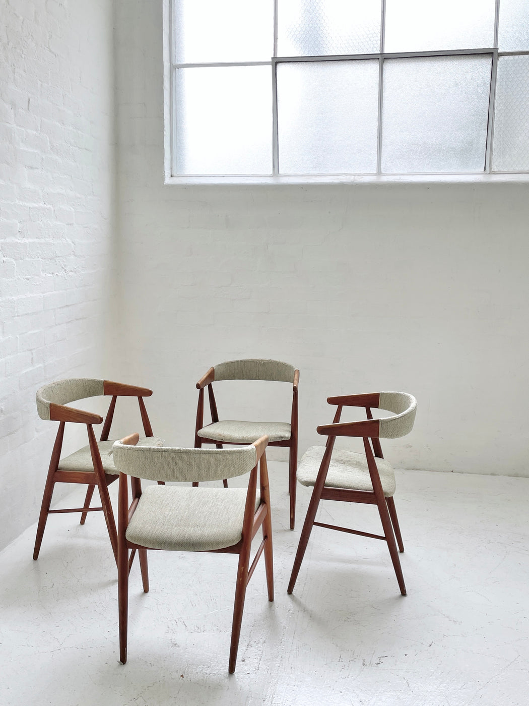 Aksel Bender & Ejnar Larsen 'Compass' Chairs