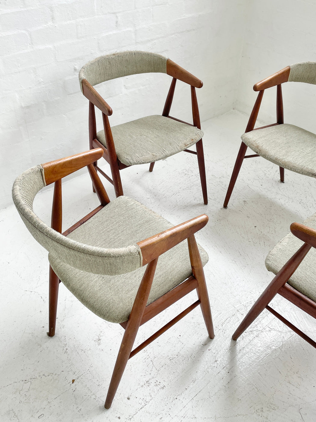 Aksel Bender & Ejnar Larsen 'Compass' Chairs