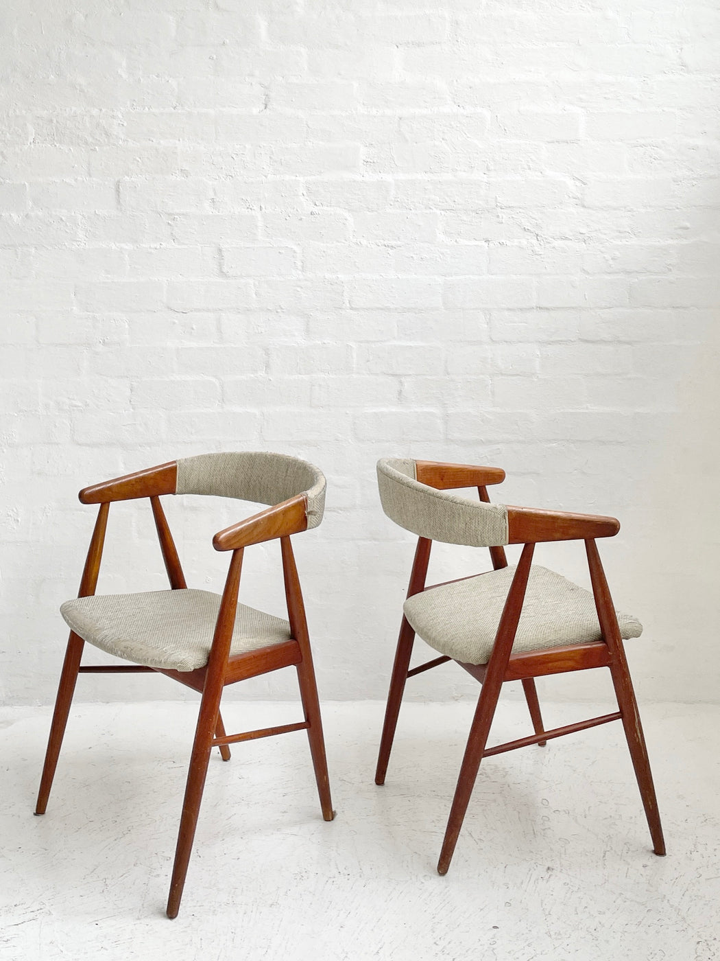 Aksel Bender & Ejnar Larsen 'Compass' Chairs