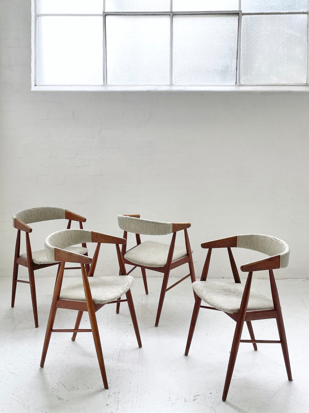 Aksel Bender & Ejnar Larsen 'Compass' Chairs