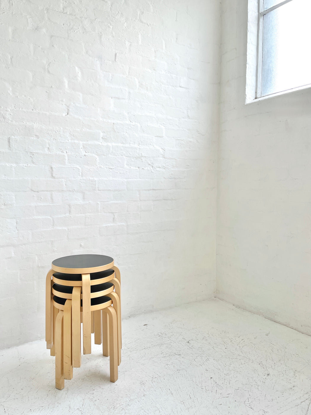 Alvar Aalto 'E60' Stool