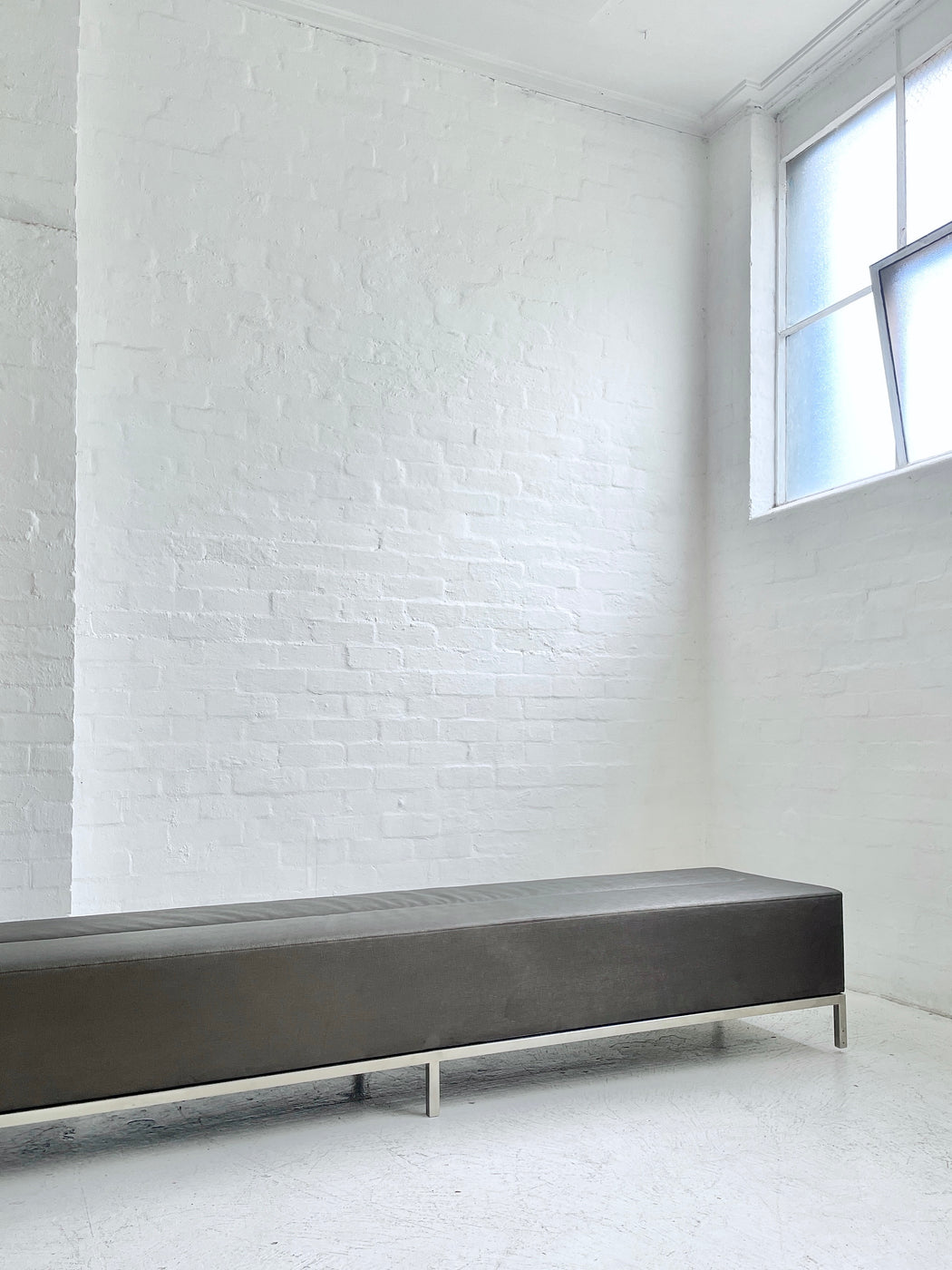 Gallery/Reception Bench