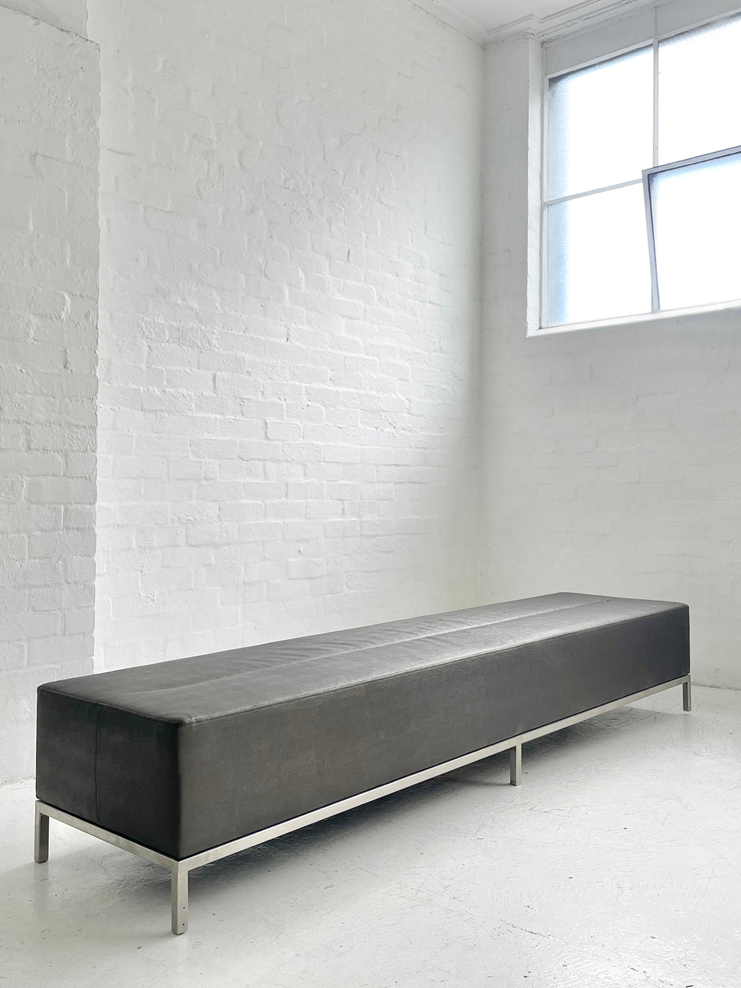 Gallery/Reception Bench