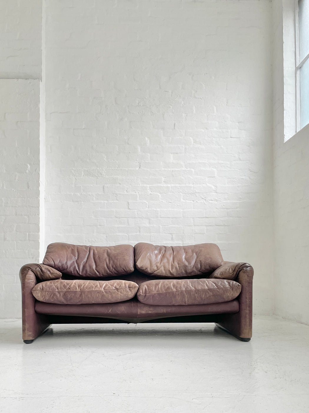 Vico Magistretti 'Maralunga' Sofa