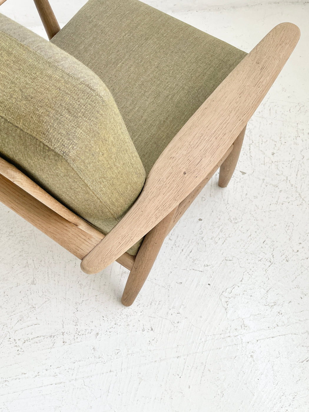 Hans J. Wegner GE240 'Cigar' Chair