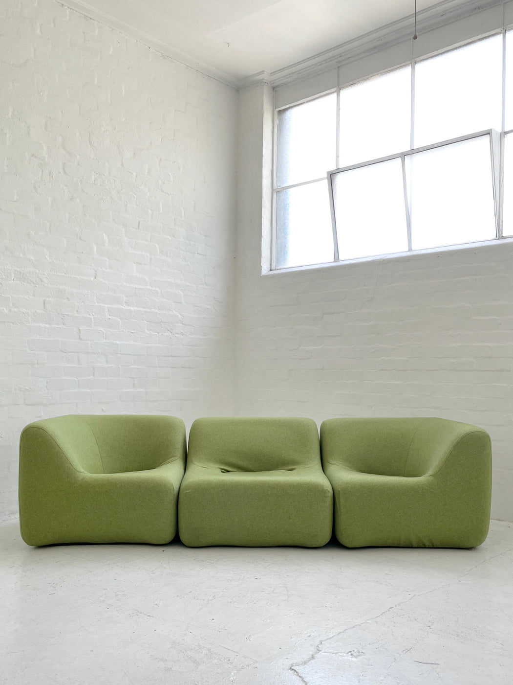 Featherston 'Numero IV' Lounge Suite