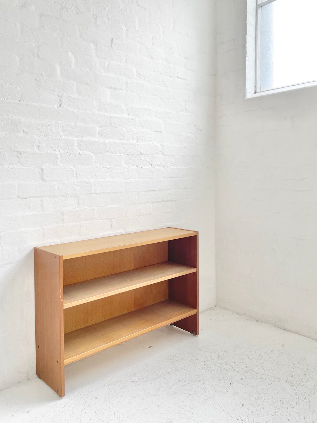 Soborg Mobler Oak Shelves