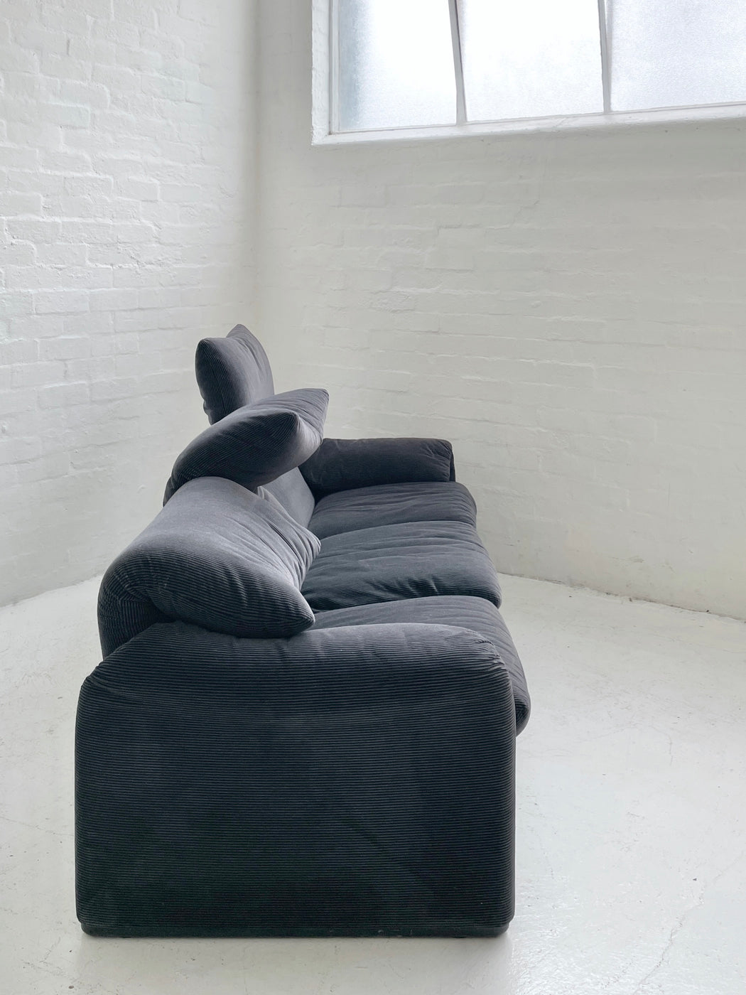 Vico Magistretti 'Maralunga' Sofa