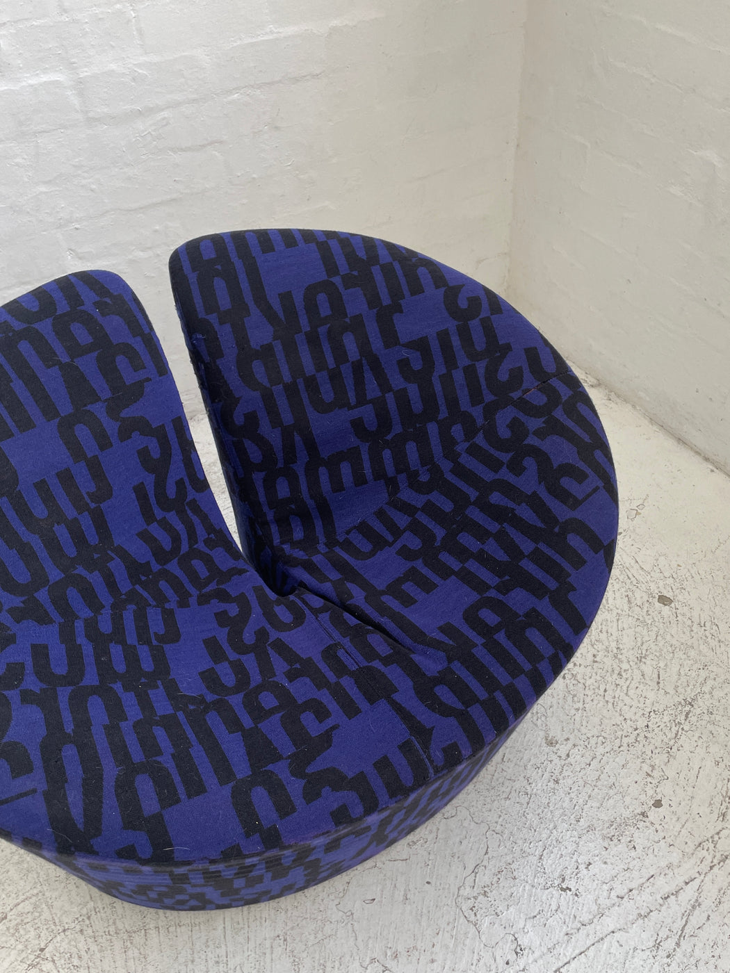 Busk & Hertzog 'True Love' Chair
