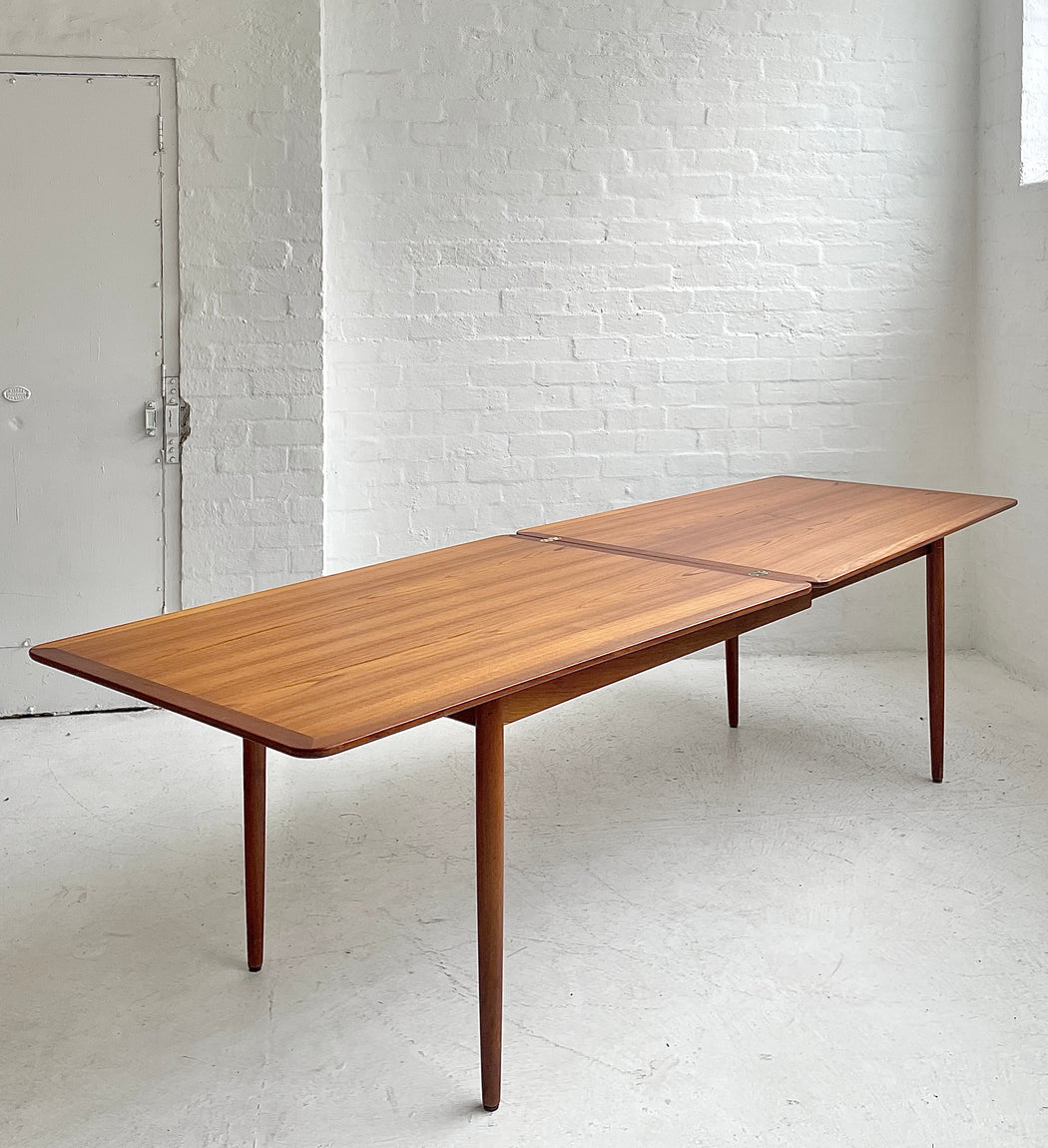 Rare Kurt Østervig Flip-Top Dining Table