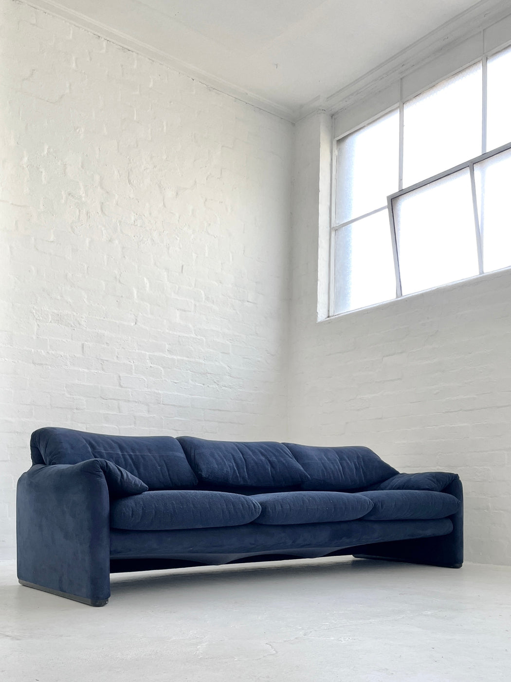 Vico Magistretti 'Maralunga' Sofa