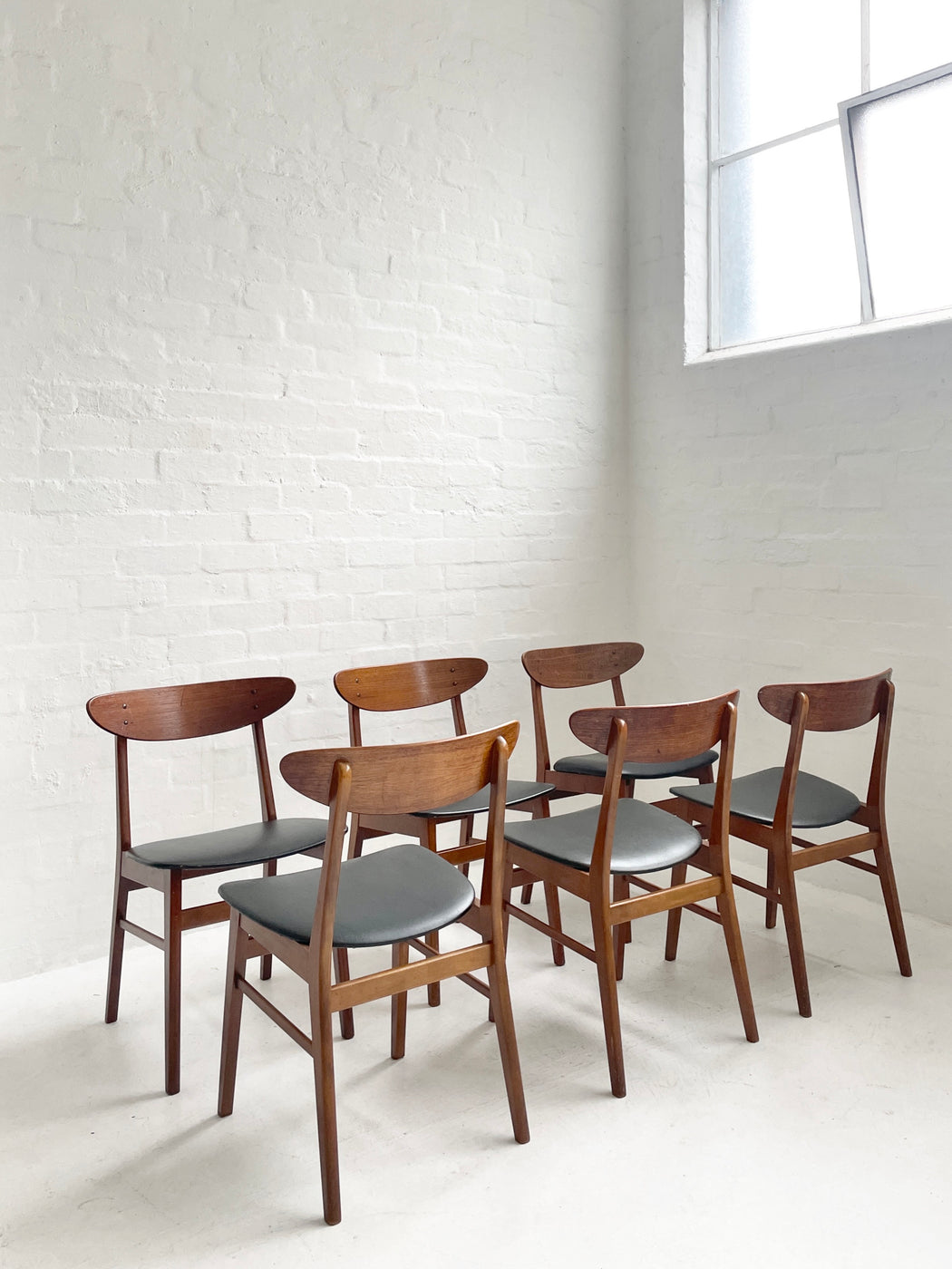 Farstrup Model 100 'Mosbol' Dining Chair